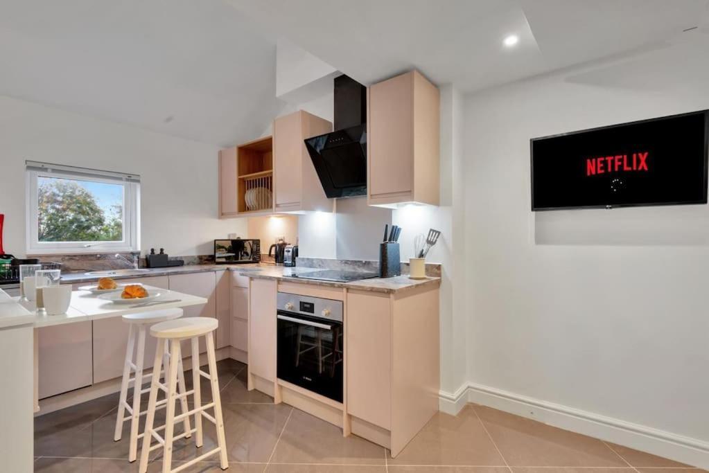 Apartamento 2 Bedroom Centre With Free Parking Gloucester