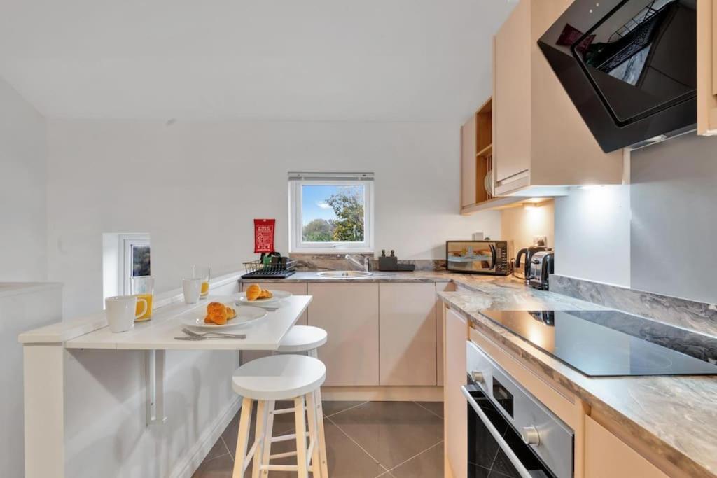 2 Bedroom Centre With Free Parking Apartamento *
